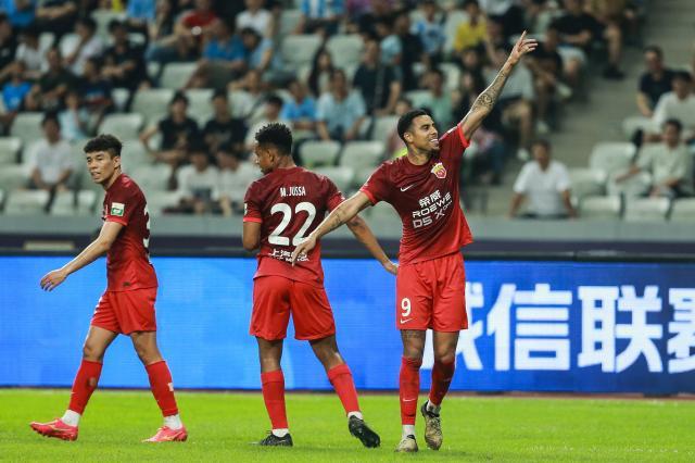 V体育下载-海港高歌猛进超越前人不是梦 穆帅的礼物：假期+1