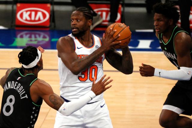 V体育网页版-尼克斯是否应该顶薪续约兰德尔？联盟GM意见不一