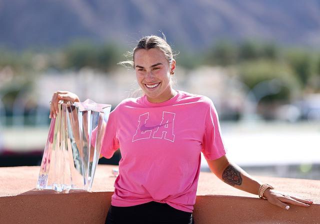 V体育下载-WTA排名：萨巴伦卡榜首，莱巴金娜升至第二，郑钦文26王欣瑜34